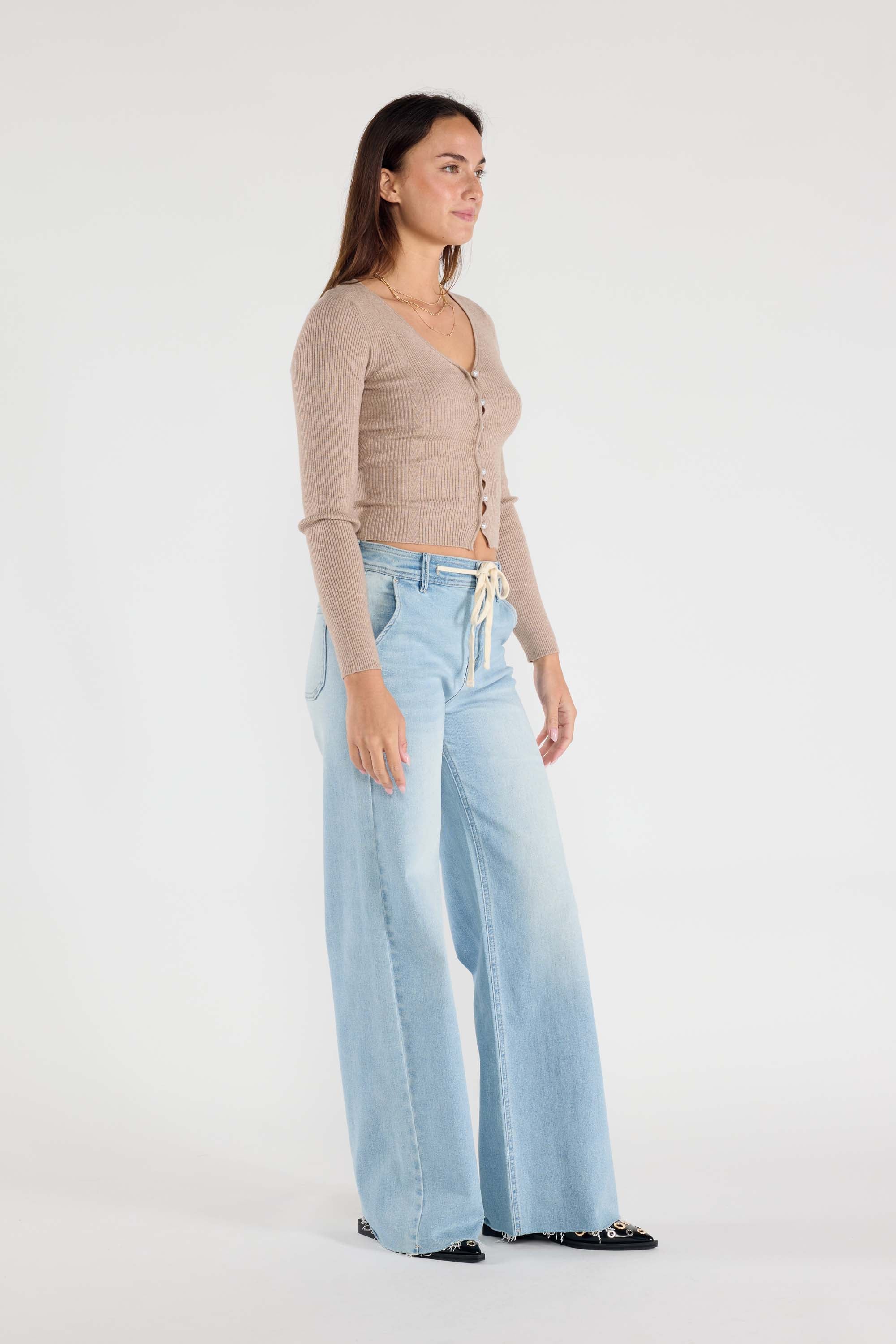 Wide Straight Jeans 4