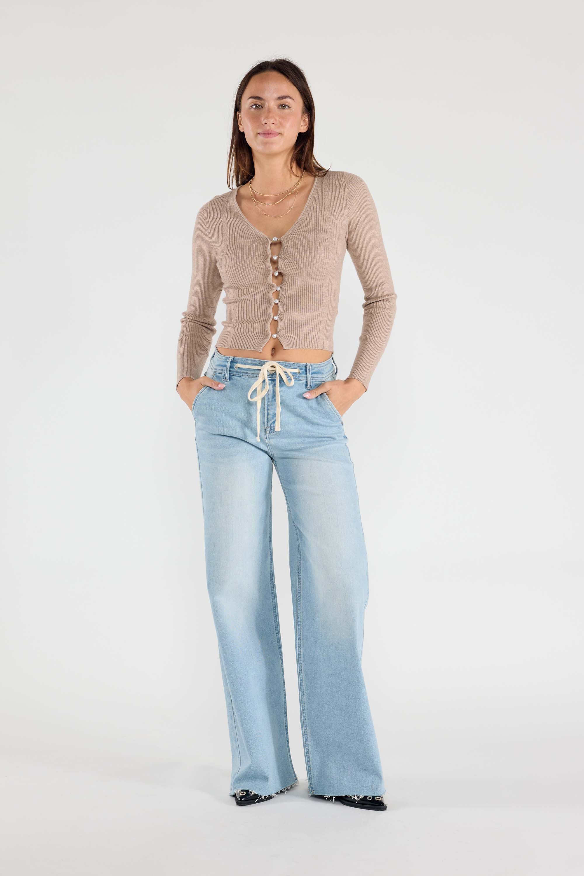 Wide Straight Jeans 9
